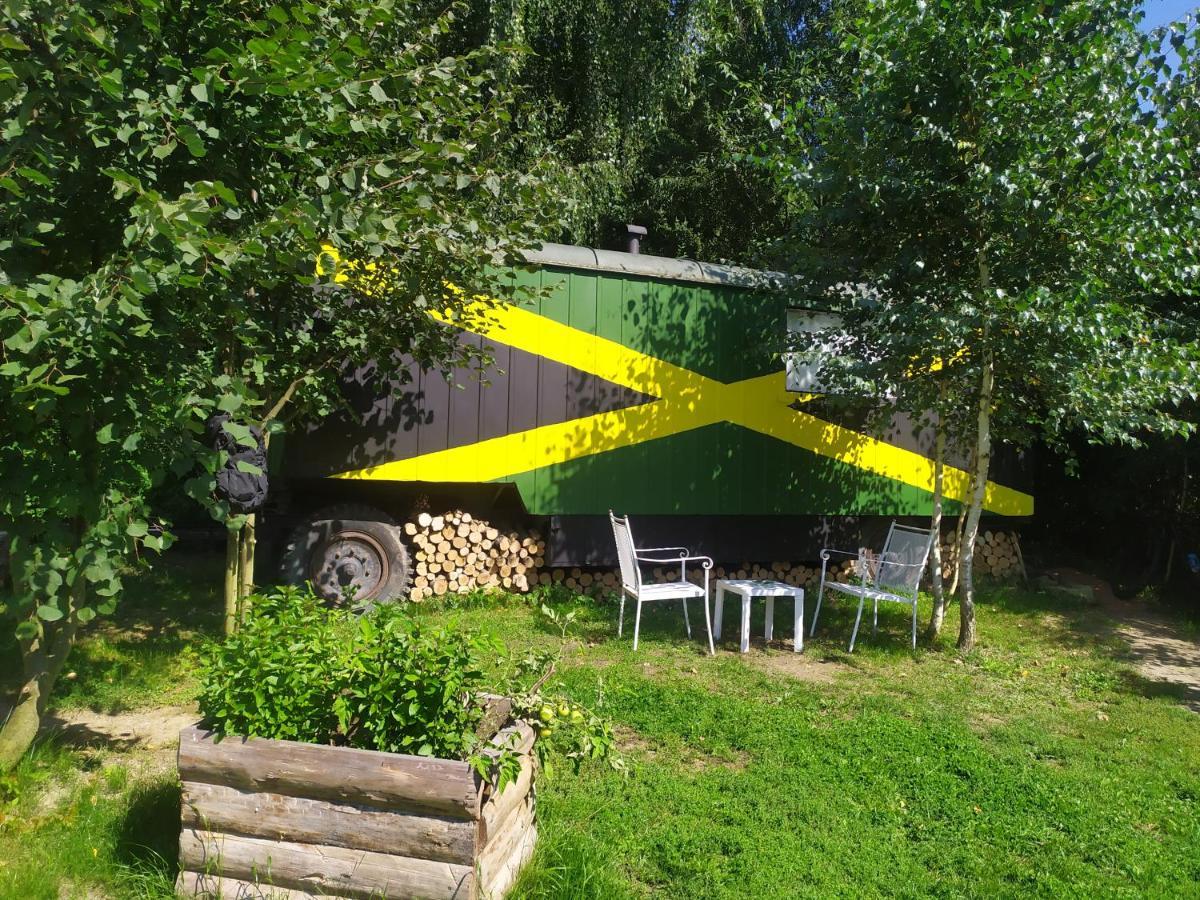 Villa Maringotka Na Jamajce Šternberk Exterior foto